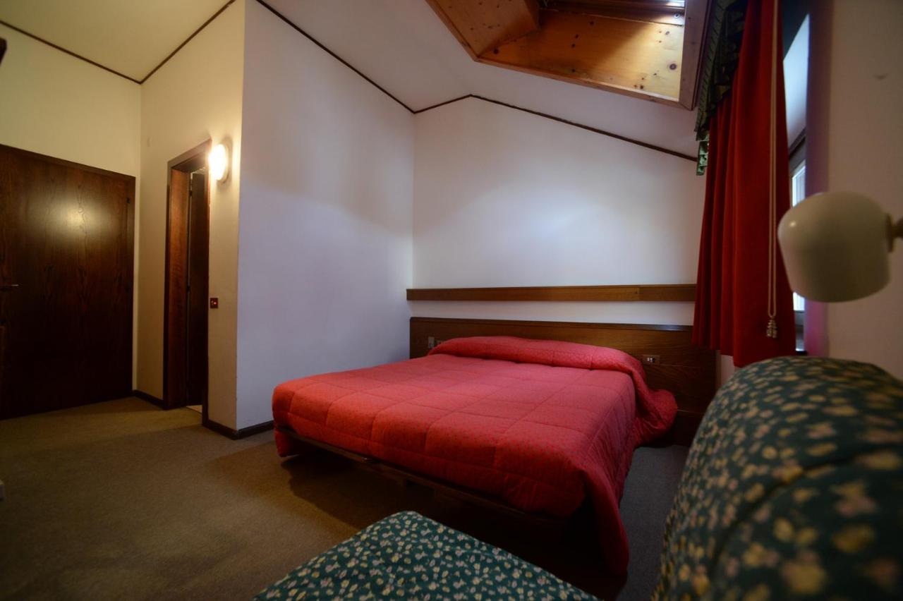 Compet Hotel 3*